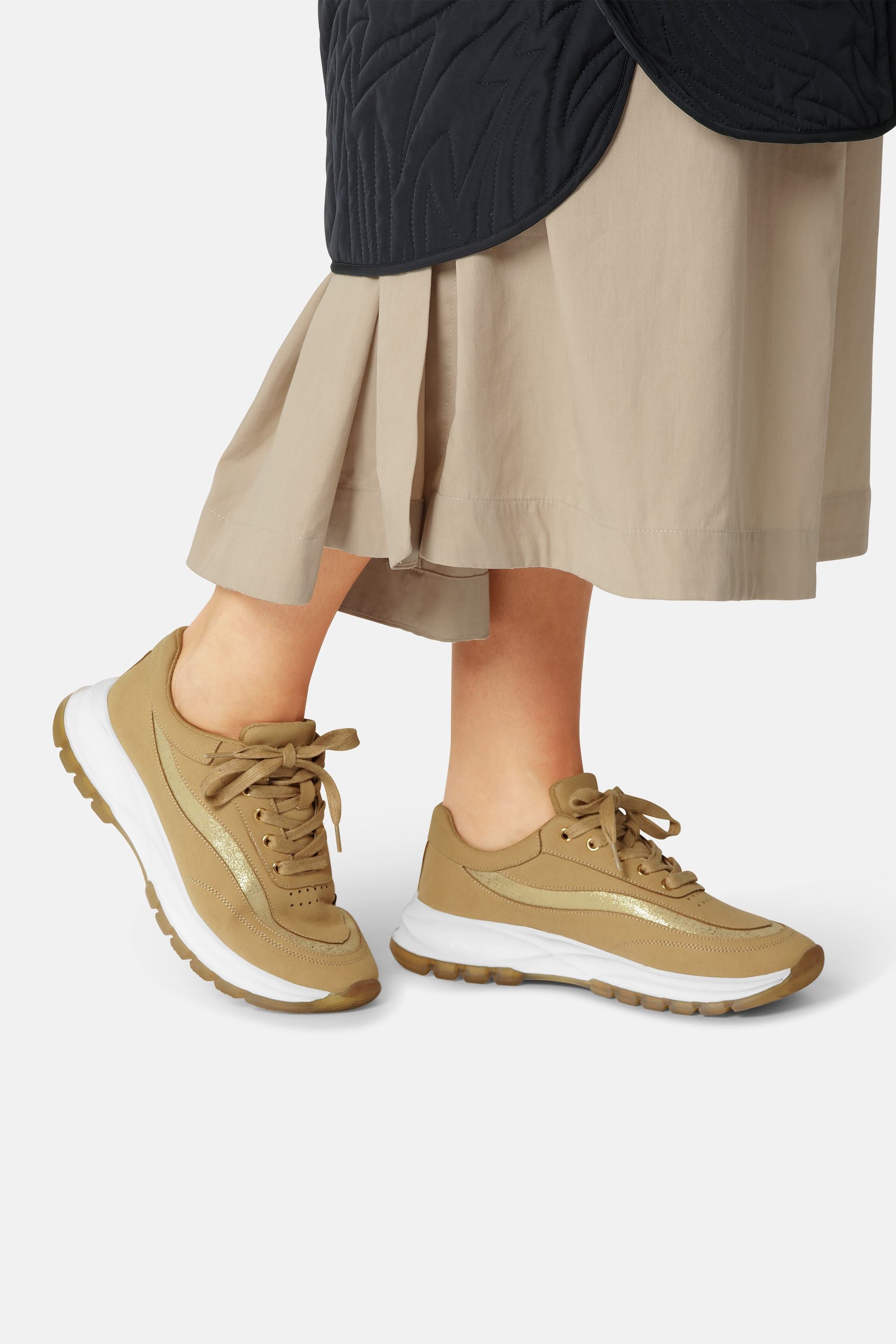 Sneakers - Latte White